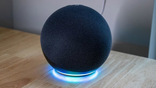 Alexa Echo Dot with Amazon Basics Smart Color Bulb
